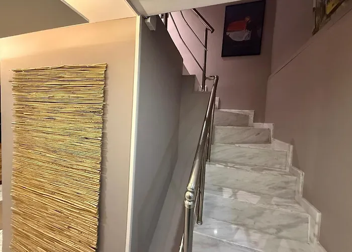 Cozy Duplex With A Private Terrace Near The Metro 公寓