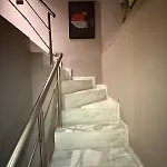 Cozy Duplex With A Private Terrace Near The Metro Διαμέρισμα