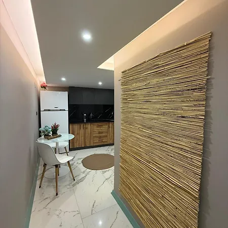 Apartament Cozy Duplex With A Private Terrace Near The Metro